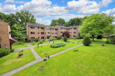 3 bedroom apartment for sale, Ware Court, Burgess Hill, RH15