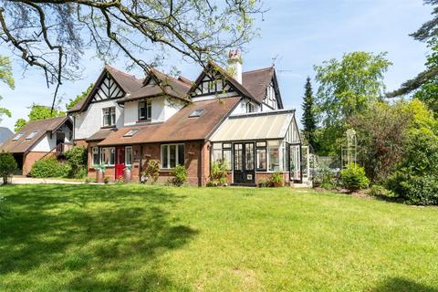 4 bedroom semi-detached house for sale, Smugglers Lane, Colehill, Wimborne, Dorset, BH21