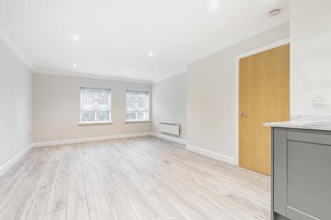 2 bedroom flat for sale, Heathside Crescent,  Woking,  Surrey,  GU22
