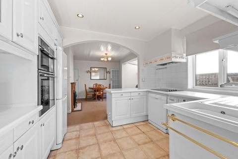 3 bedroom terraced house for sale, Elmgrove Road, Weybridge, KT13