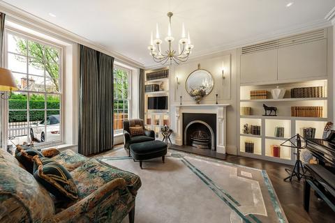5 bedroom detached house to rent, Wadham Gardens, Primrose Hill, London, NW3
