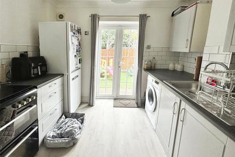 2 bedroom end of terrace house for sale, Roding Drive, Kelvedon Hatch, Brentwood, Essex, CM15
