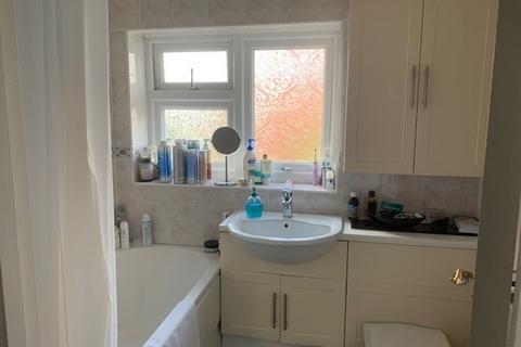 38 Goodwin Road, Slough, SL2 2ES