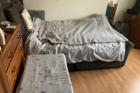 38 Goodwin Road, Slough, SL2 2ES