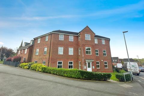 Radcliffe - 2 bedroom flat for sale