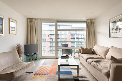 2 bedroom flat for sale, Howard Building, Chelsea Bridge Wharf, Battersea SW11