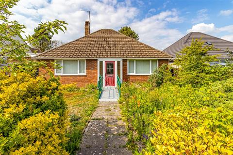 2 bedroom bungalow for sale, Chiseldon, Wiltshire SN4