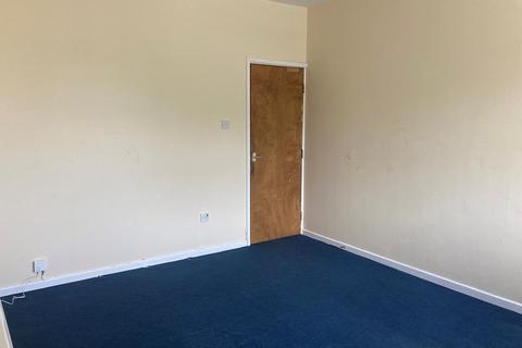 1 bedroom flat to rent, 17 Broad Street, Barry, The Vale Of Glamorgan. CF62 7AB