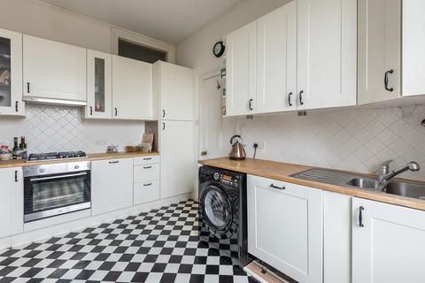 1 bedroom apartment for sale, Granville Park, London