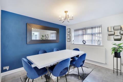 81 Downs Road, Istead Rise, Gravesend, DA13 9HD