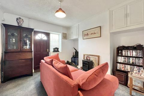 3 bedroom semi-detached house for sale, The Oval, Leeds, LS14