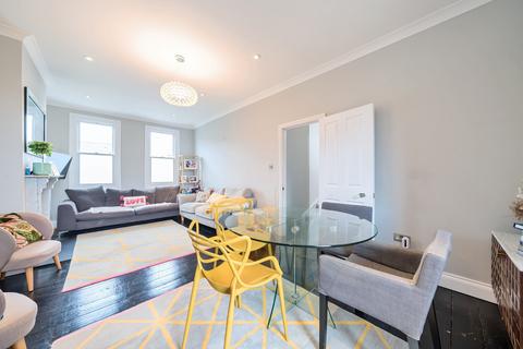 3 bedroom maisonette for sale, Crebor Street, London