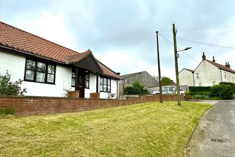 2 bedroom bungalow for sale, North Street, Flixton