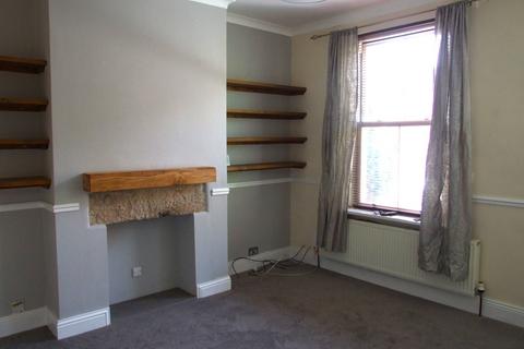 2 bedroom terraced house to rent, Park Street, Horbury, Wakefield, West Yorkshire, WF4