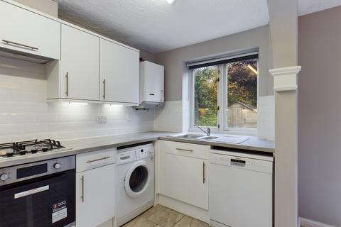 3 bedroom townhouse to rent, Mariners Way, Cambridge, Cambridgeshire