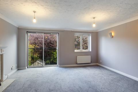 3 bedroom townhouse to rent, Mariners Way, Cambridge, Cambridgeshire