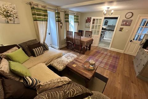 4 bedroom property for sale, Llandefalle, Brecon, LD3