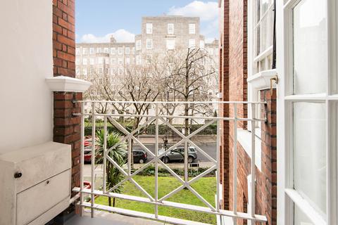 2 bedroom apartment for sale, Circus Lodge, Circus Road, London, NW8