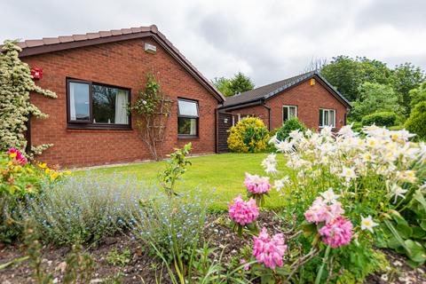 3 bedroom detached bungalow for sale, Carrington Close, Birchwood, WA3