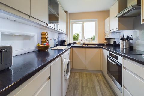 8, Muirfield Court Caxton Way, Haywards Heath, RH16 3TE