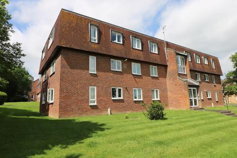 8, Muirfield Court Caxton Way, Haywards Heath, RH16 3TE