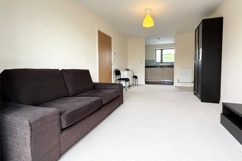2 bedroom flat to rent, Harvil Court, London NW9