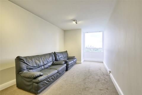 1 bedroom apartment to rent, Bramlands Close, SW11
