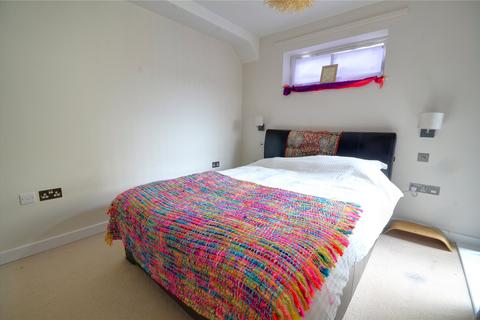 2 bedroom apartment for sale, 45 Queens Road, East Grinstead, West Sussex, RH19