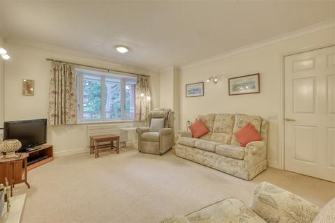 2 bedroom apartment for sale, Dove House Court, Grange Road, Solihull B91 1EW