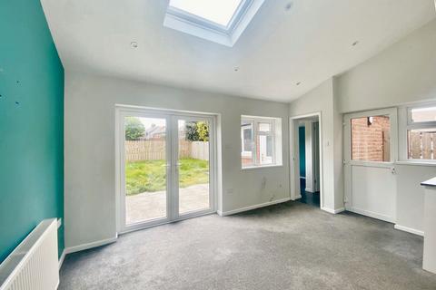 2 bedroom semi-detached house for sale, St Johns West, Bedlington, Northumberland, NE22 7DZ