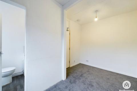 1 bedroom in a house share to rent, Alexandra Road, Chadwell Heath, Essex, RM6