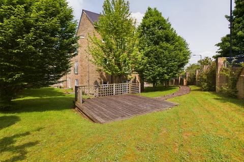 32 Grenoside Grange Close, Grenoside, Sheffield, S35 8LY