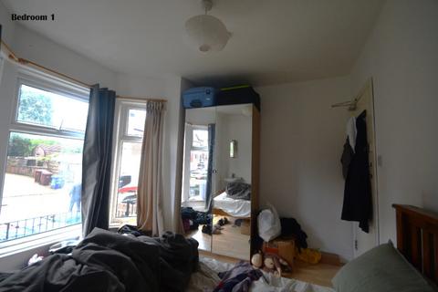 1 bedroom terraced house to rent, Talbot Road, Manchester M14