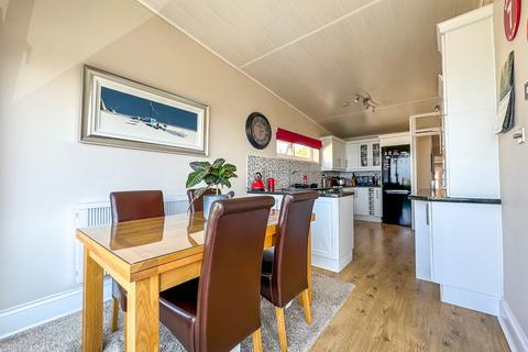 28 Cedarhurst Road, Portishead, Bristol, BS20 8HG