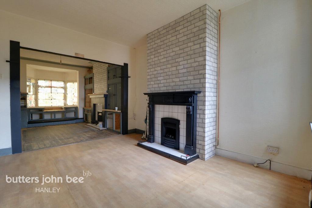 Birches Head Road, Birches Head, ST1 6LH 3 bed terraced house for sale