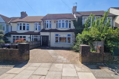 3 bedroom terraced house for sale, Eton Avenue, East Barnet EN4