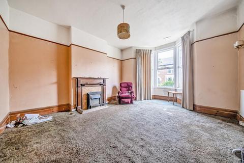 4 bedroom semi-detached house for sale, Chatsworth Way, West Norwood