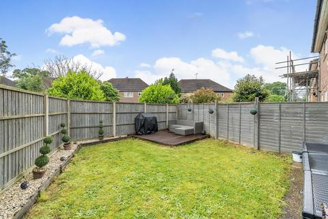 132 Cheston Avenue, Croydon, CR0 8DD