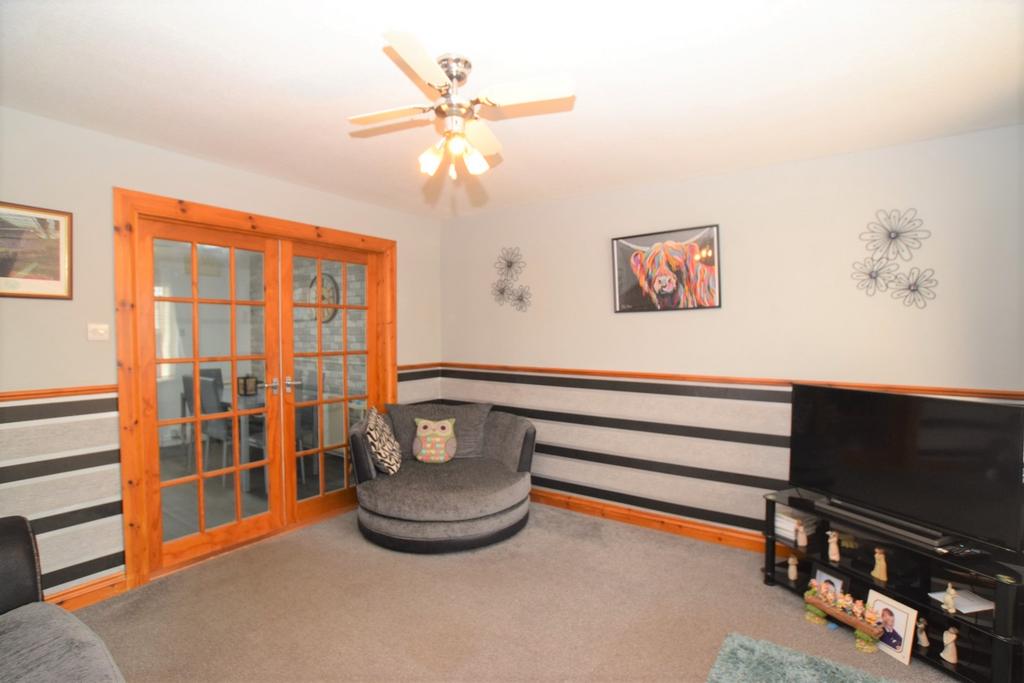 56 Margaret Walk, Dumfries, DG2 0 QQ - Grieve Grier