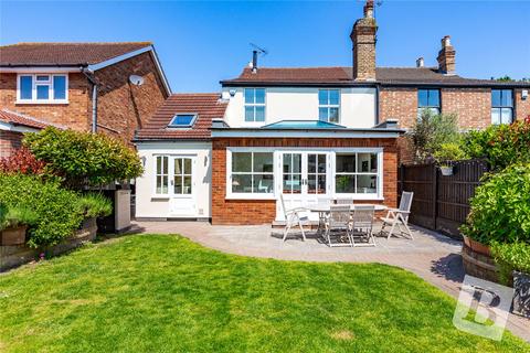 11 Stanley Road, Hornchurch, RM12 4JS