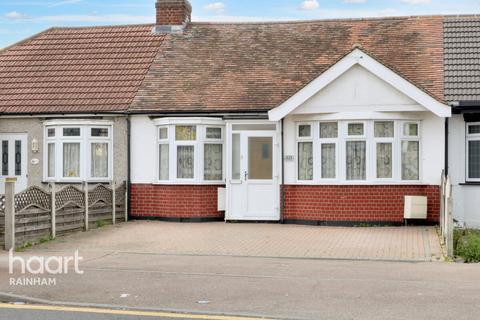 125 South End Road, Rainham, RM13 7XS