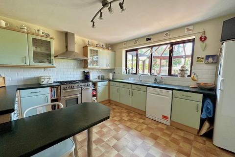 Antioch, 6 Lighthouse Road, St Margarets Bay, Dover, CT15 6EJ