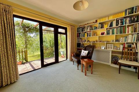 Antioch, 6 Lighthouse Road, St Margarets Bay, Dover, CT15 6EJ