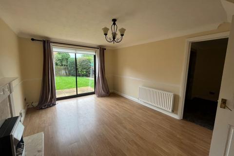 3 bedroom detached house to rent, Stanford Close, East Hunsbury, Northampton NN4 0FQ
