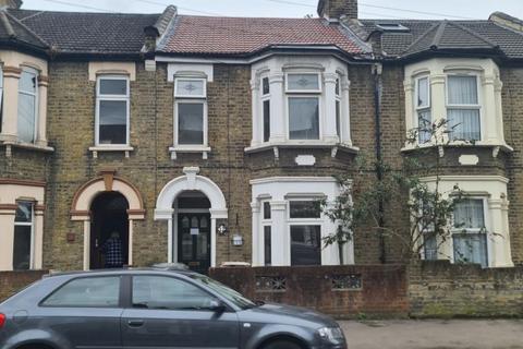 3 bedroom terraced house for sale, Kildare Road, London, E16
