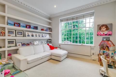 2 bedroom duplex to rent, Ormonde Terrace, Primrose Hill, London, NW8