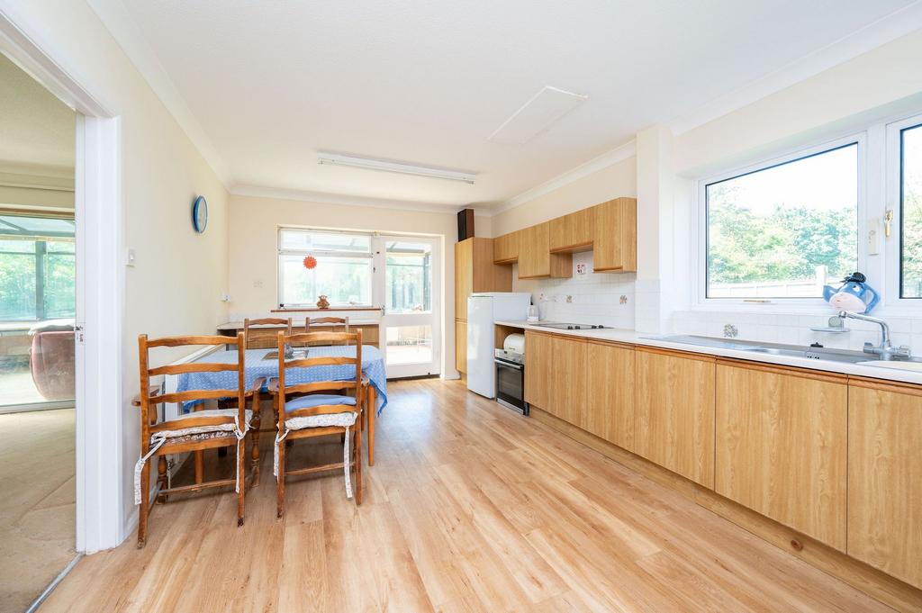 Kitchen/Dining Room