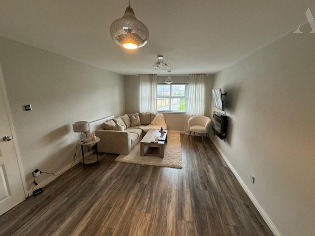Finches End Lounge