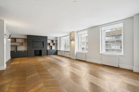 3 bedroom apartment for sale, Kensington Church Street, London W8