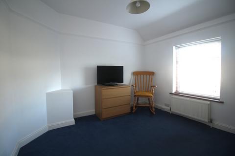1 bedroom maisonette to rent, Garston Crescent, Watford WD25